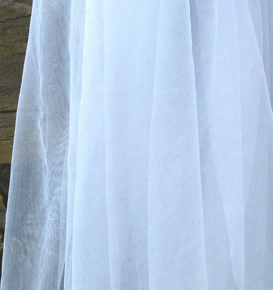 Handmade Pearl Beaded Bridal Veil - Luxury Fingertip Length Soft Tulle Wedding Veil with Delicate Edge Trim