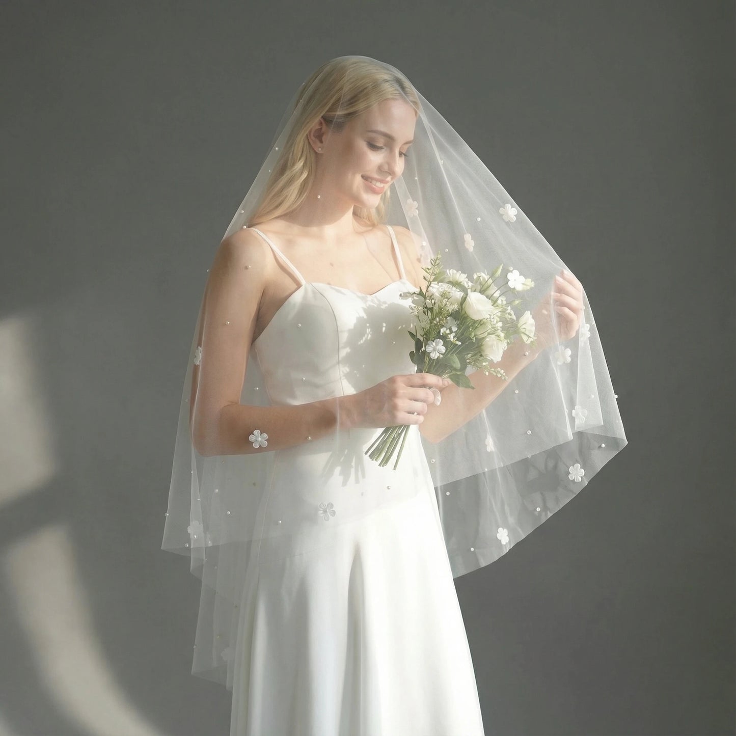 Elegant Bridal Veil with Floral Pearl Embellishments Tulle Wedding Veil for Bride Ceremony Photo Single Layer Lightweight