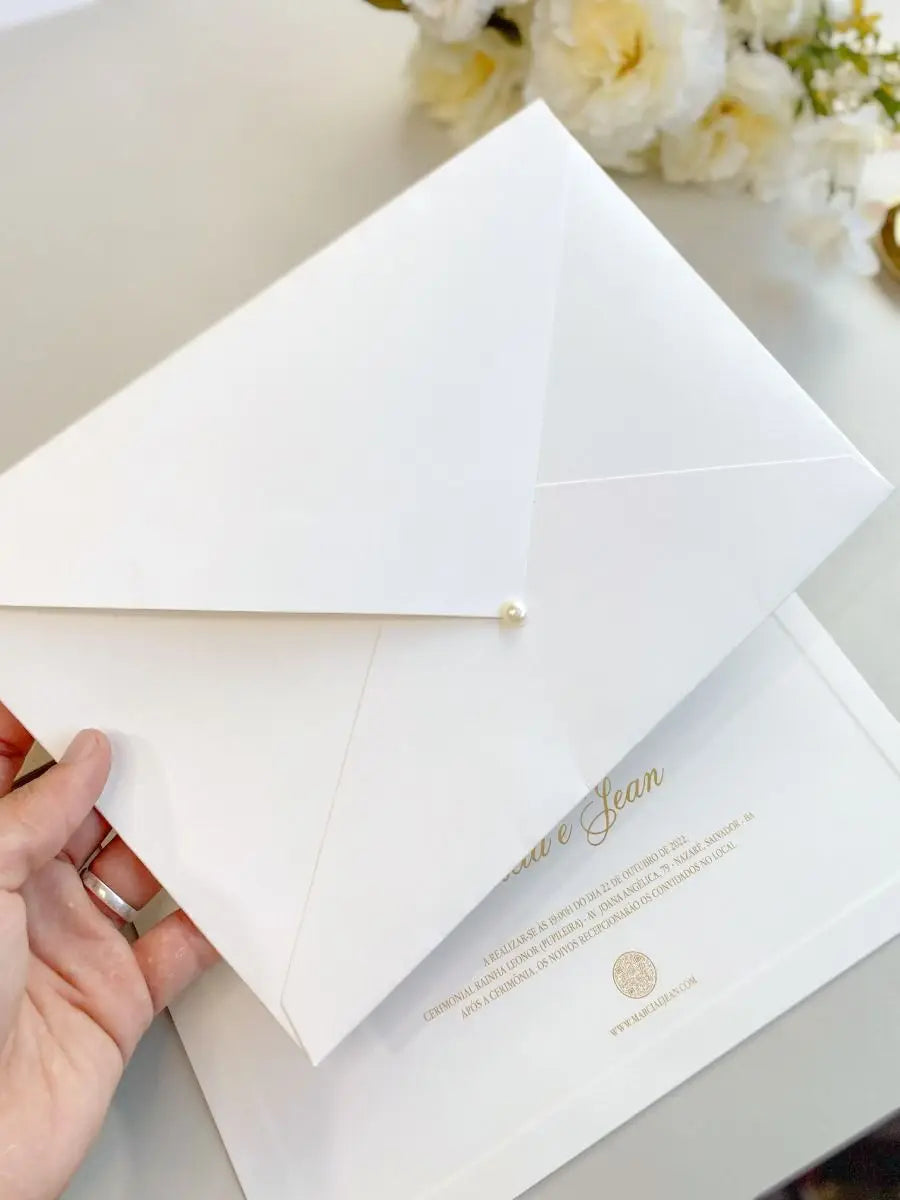 600GSM White Cotton Paper Letterpress Customized Design Top Upscale Wedding Invitation Cards Personalized