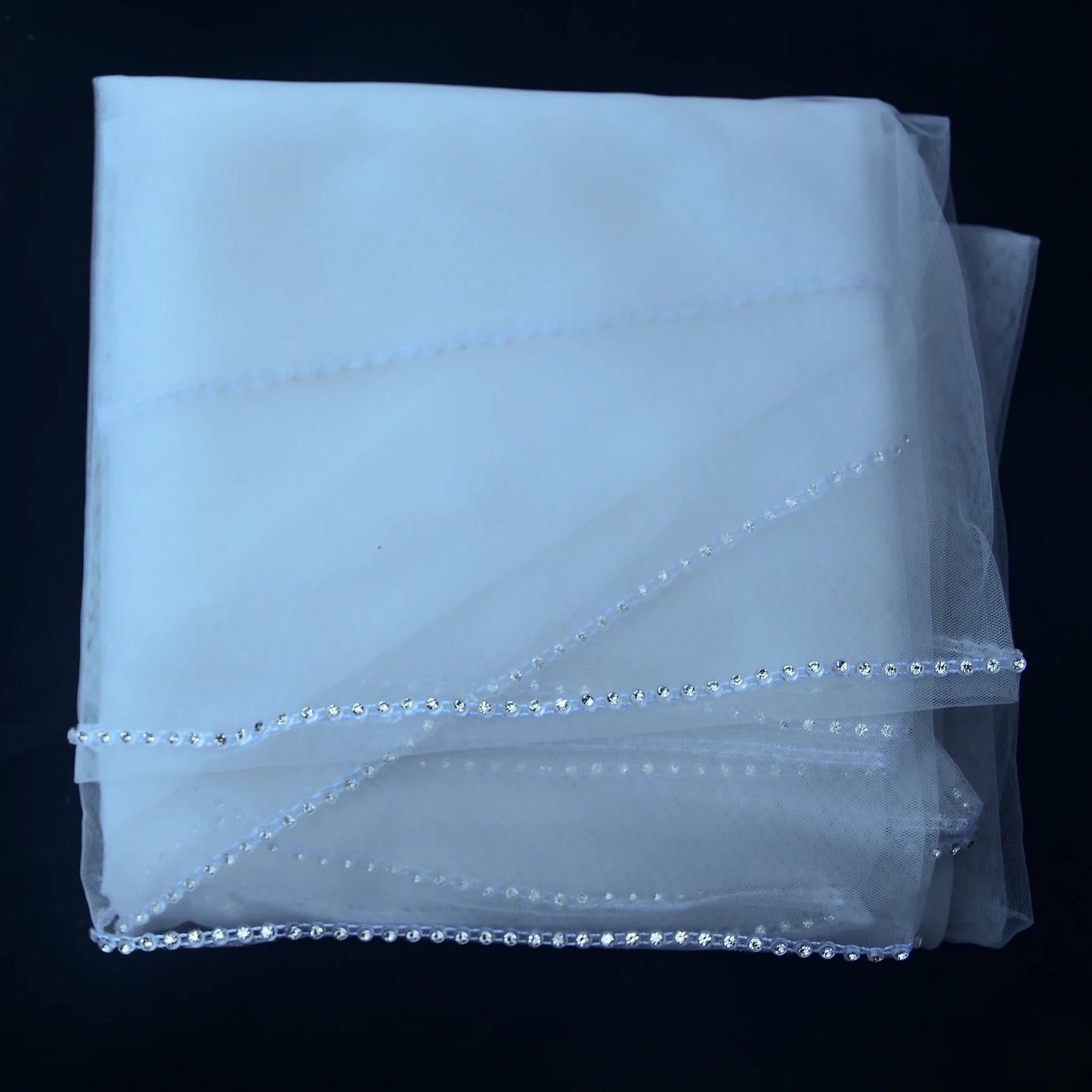 Wedding Veil Sparkling Diamond Chain Edge Bride Veil Rhinestones Long with Comb 1 Tier