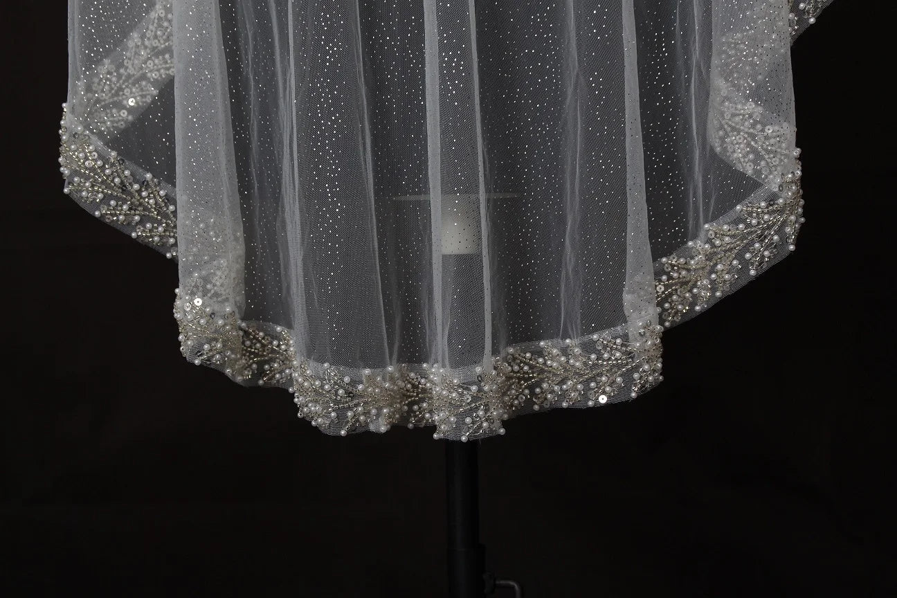 Bridal Veil with Pearl & Crystal Beads Edge 1 Tier Sheer Glitter Tulle Wedding Veil with Comb