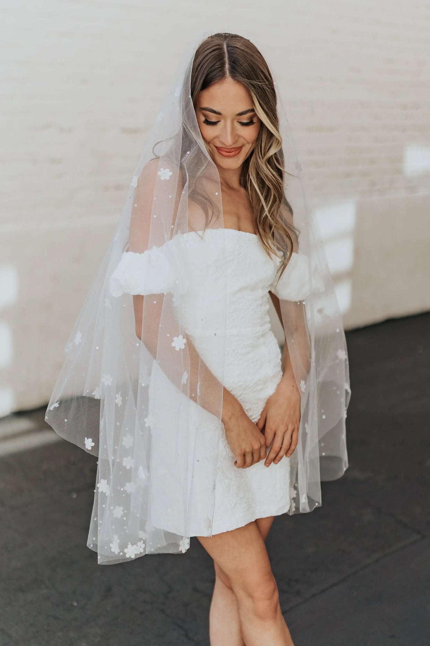 Double-layer bride wedding veil flower bride veil beach vacation style