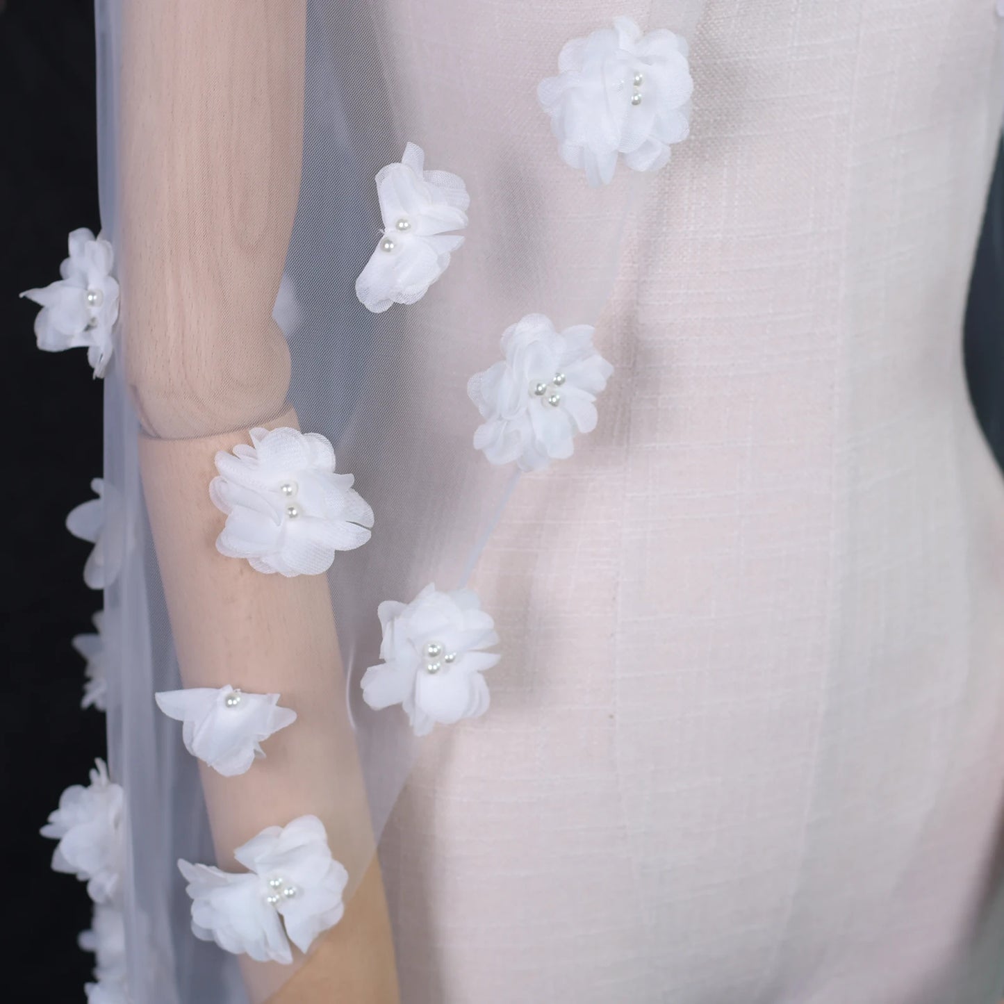 3D Flower Wedding Veil Hip Length Tulle Bridal Veil White Ivory Romantic Elegant