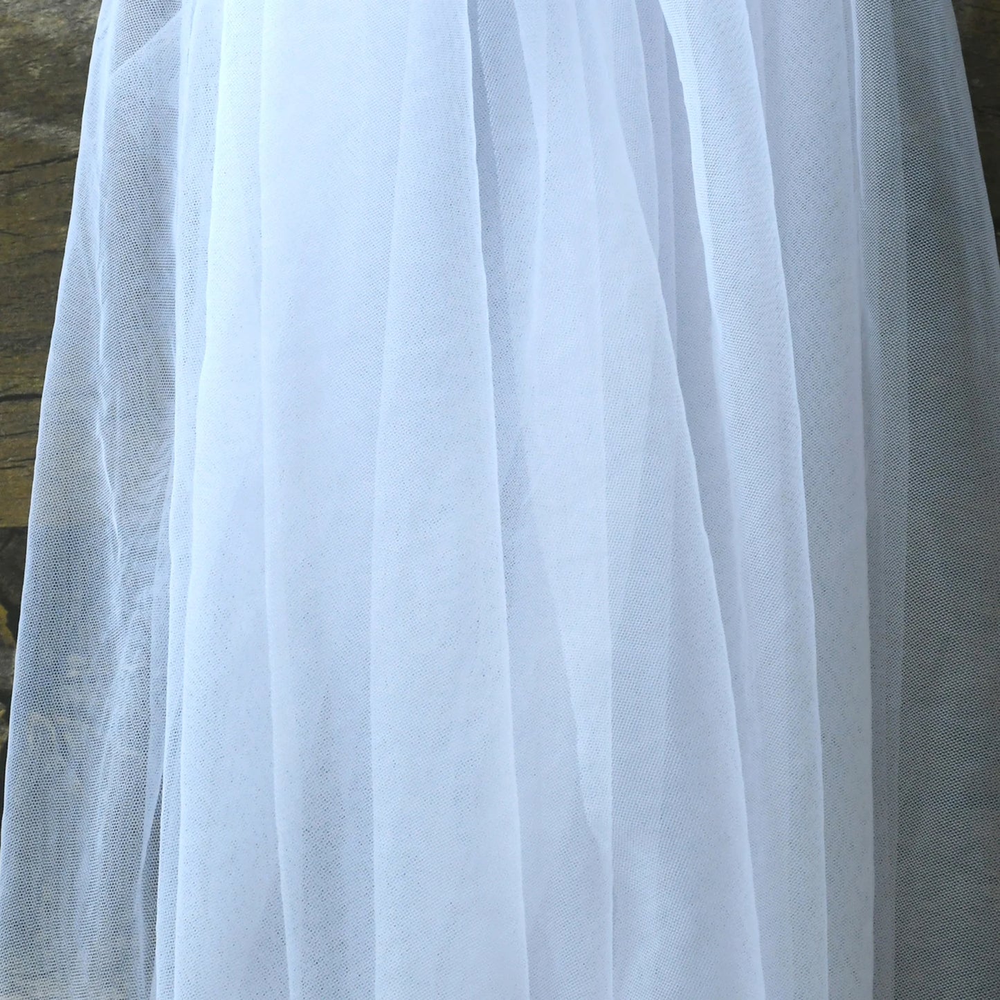 Elegant 2 Tier Wedding Veil with Crystal Edge Bridal Veils Cover Front and Back of Wedding Dresses