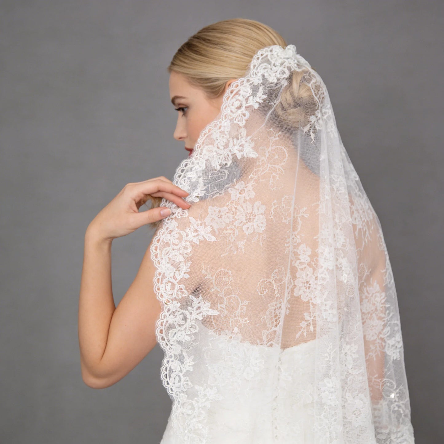 Elegant Spanish Style Bridal Veil Full Lace Trim Sheer Overlay Wedding Veil G159