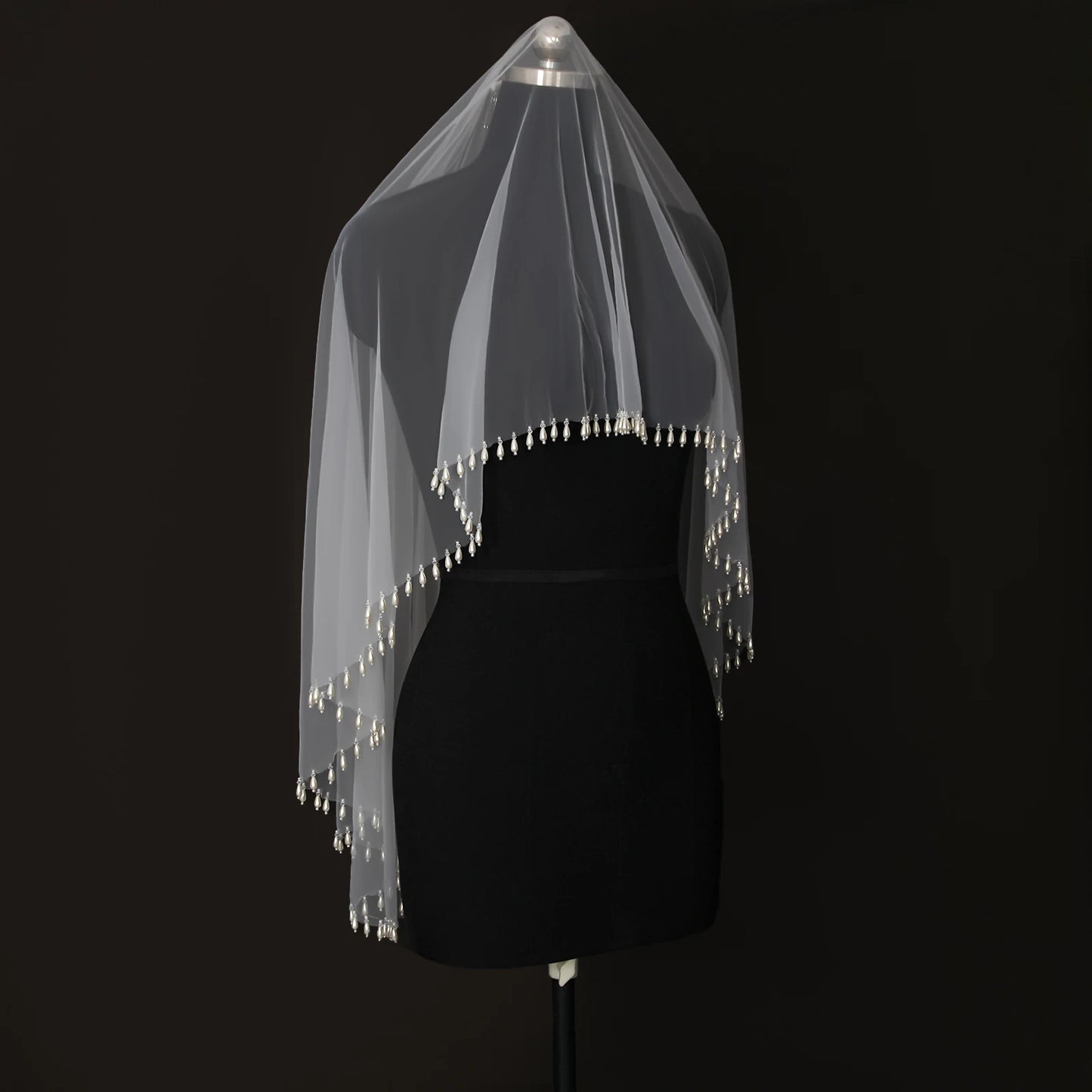 Teardrop Pearl Edge Wedding Veil 2 Tier Fingertip Length Soft Tulle with Comb
