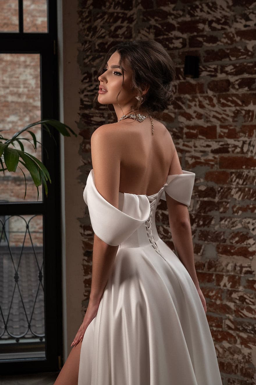 Clara