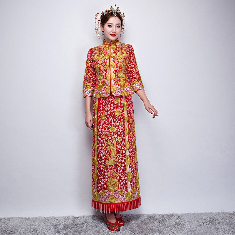 Bride Dragon Phoenix Embroidery Rhinestone Qipao Chinese Traditional Wedding Long Cheongsam 龍鳳卦/秀禾服 - Blossom Wedding