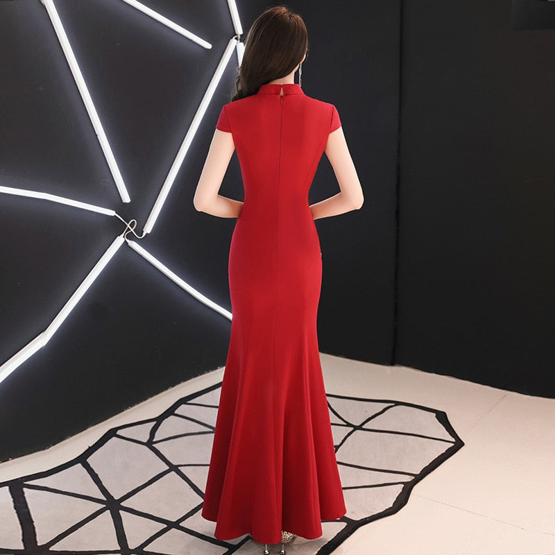 Embroidery Chinese Traditional Cheongsam Elegant Bride Wedding Party Dress Mermaid Sexy Long Qipao 旗袍/奧黛 Plus Size Available - Blossom Wedding