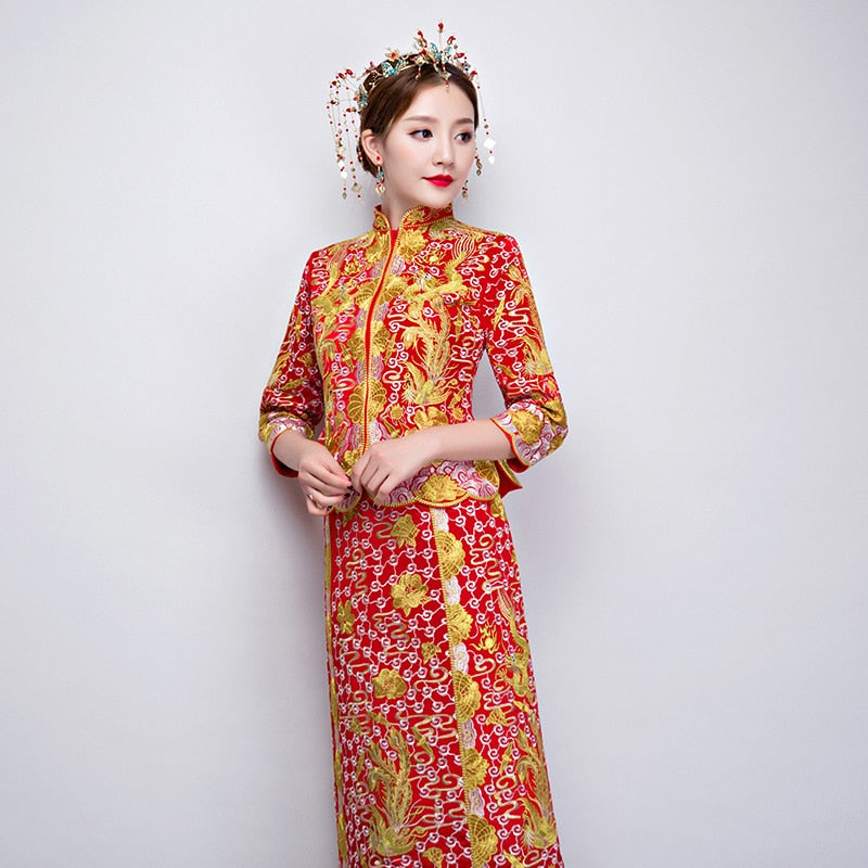 Bride Dragon Phoenix Embroidery Rhinestone Qipao Chinese Traditional Wedding Long Cheongsam 龍鳳卦/秀禾服 - Blossom Wedding