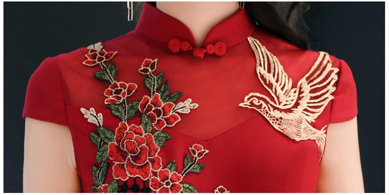 Embroidery Chinese Traditional Cheongsam Elegant Bride Wedding Party Dress Mermaid Sexy Long Qipao 旗袍/奧黛 Plus Size Available - Blossom Wedding