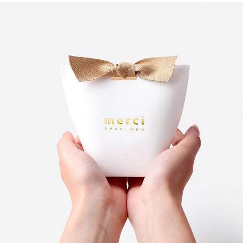 50 PCS French Style Merci Beaucoup Wedding Candy Gift Boxes - Red, Black, White - Blossom Wedding